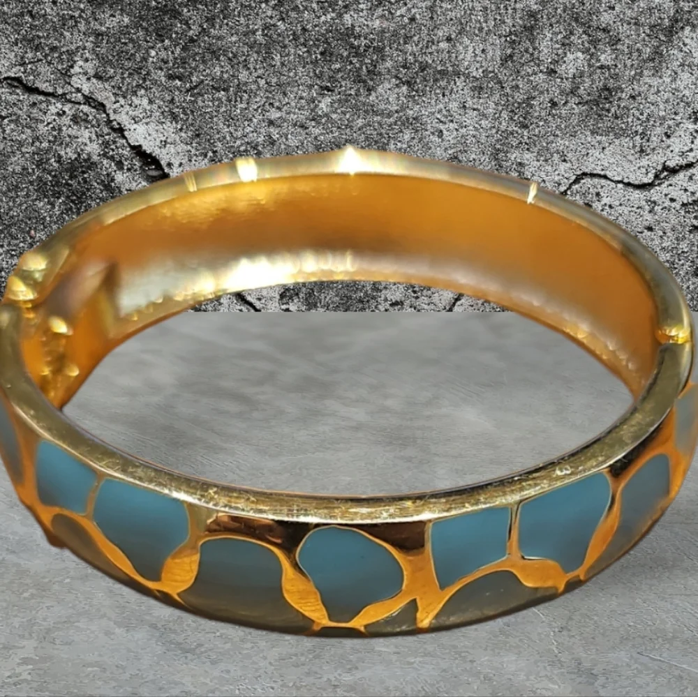 Turquoise Color Enamel Gold Toned Bangle Bracelet.